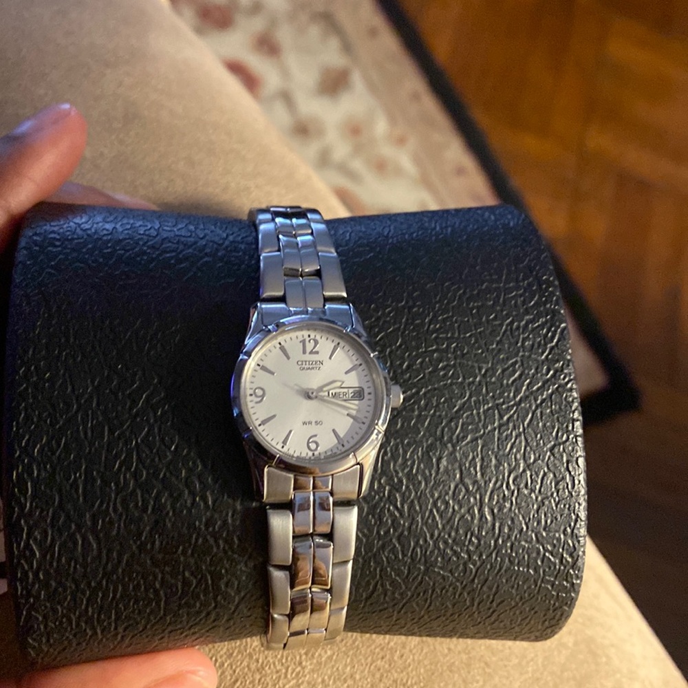 Citizen watch
